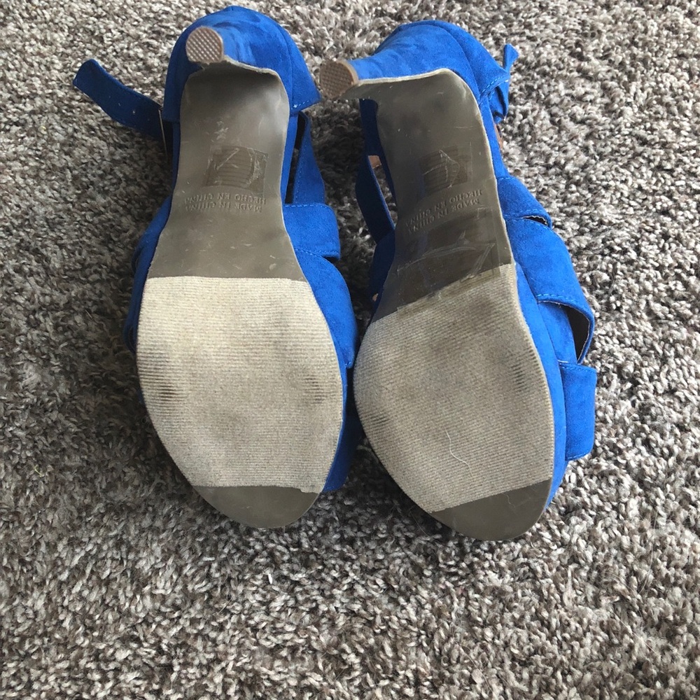 Forever 21 Blue Heels! Great Condition - Picture 5 of 5